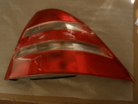 Mercedes Benz - Tail Light  - 220